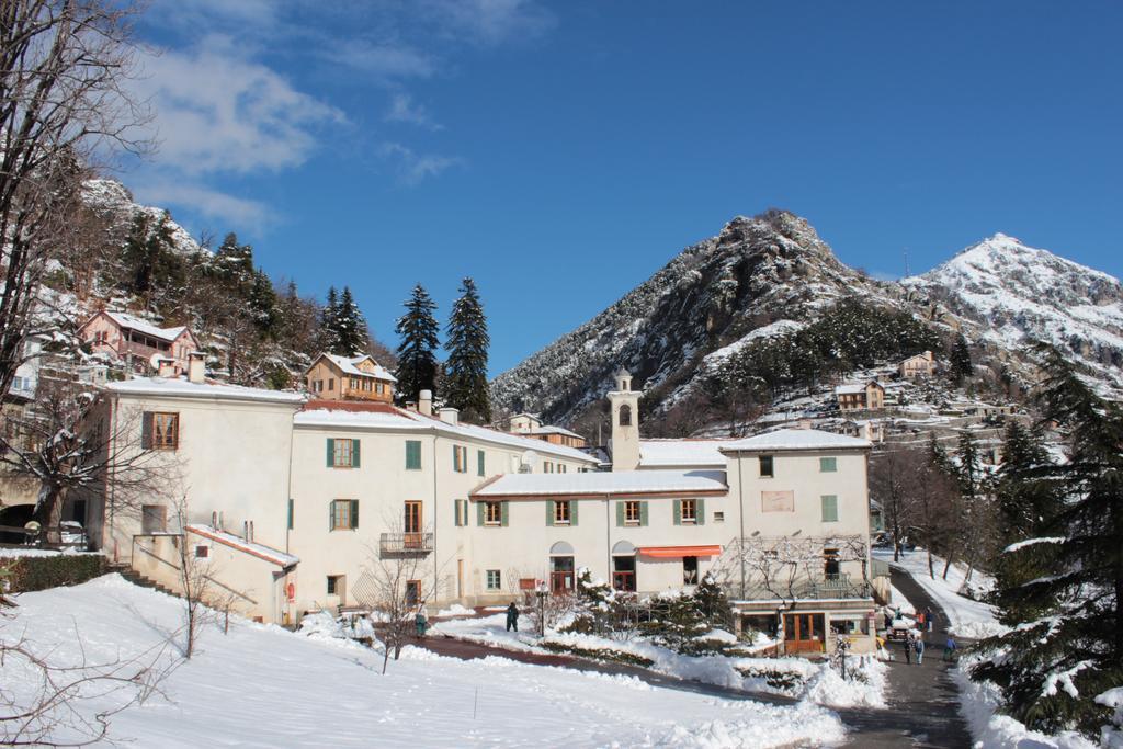 Готель Le Prieure Saint-Dalmas-de-Tende Екстер'єр фото